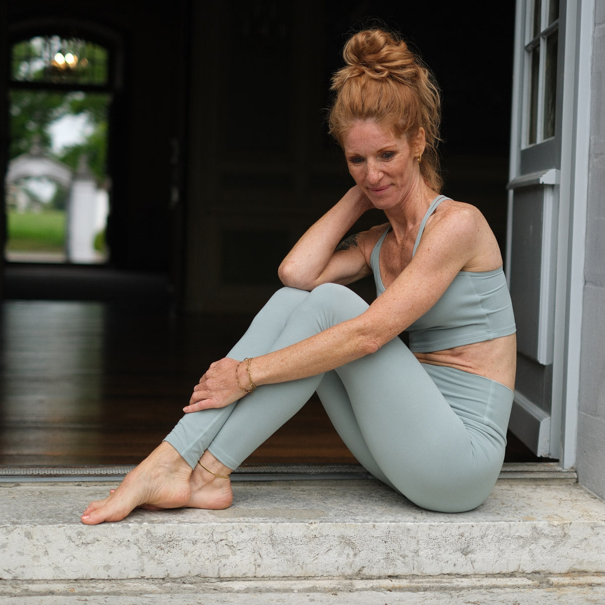 Nachhaltige Yoga Leggings Comfy super weich, in der Schweiz hergestellt green-water