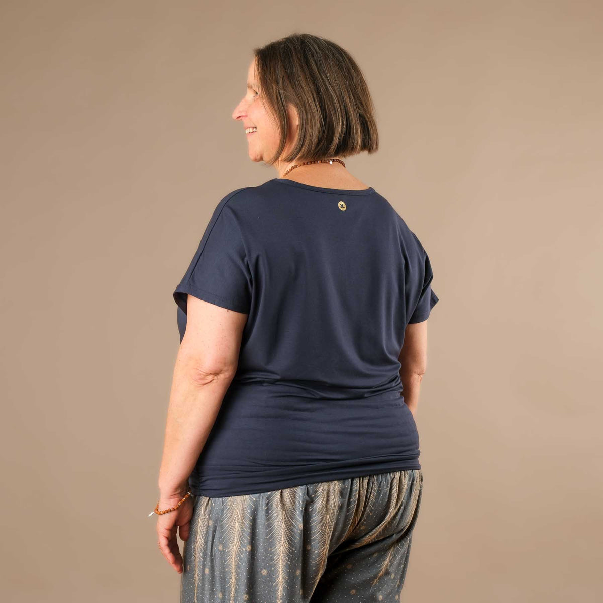 Yoga Shirt Comfy kurzarm nachhaltig in der Schweiz hergestellt navy