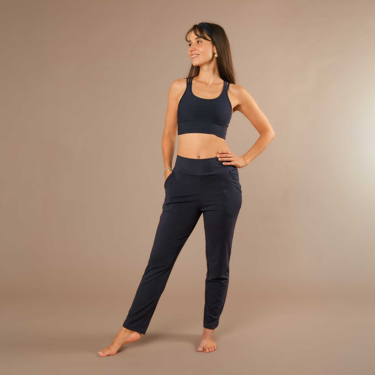 Damen Hose Comfy Elegance Yoga und Reisehose Swiss made navy blau