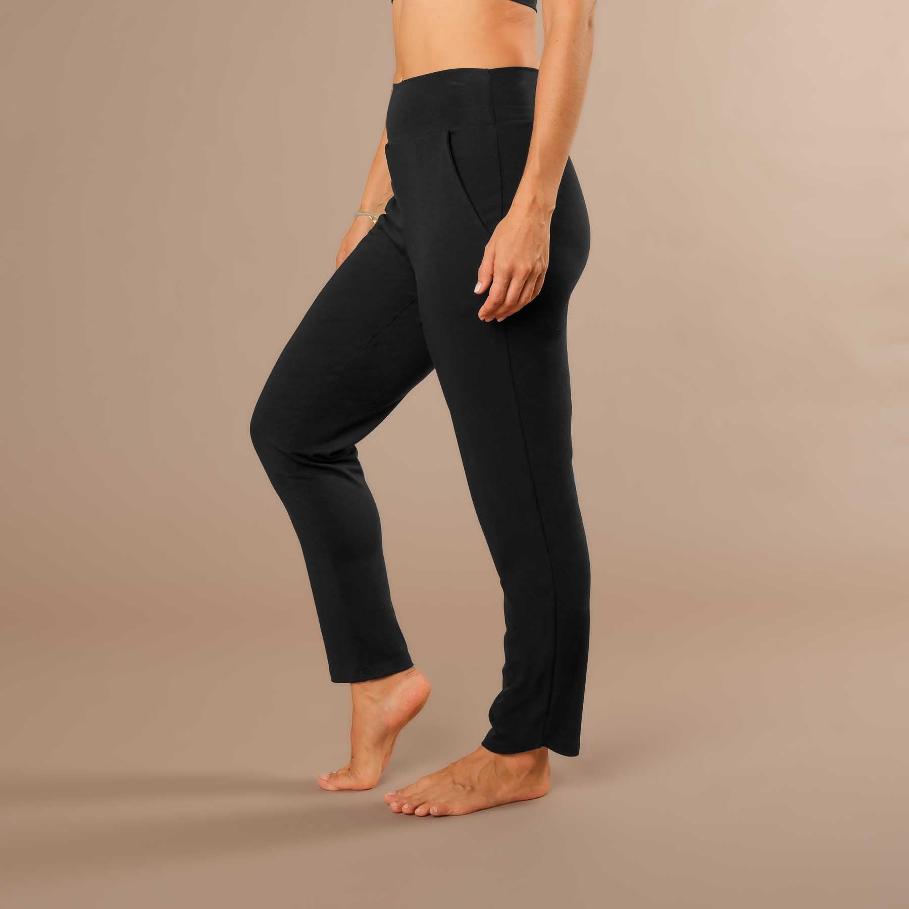 Pantalon pour femme « Comfy Elegance » : pantalon de yoga et de voyage, fabriqué en Suisse, noir