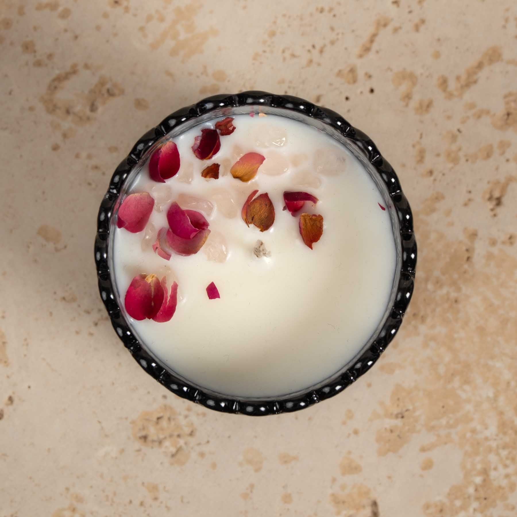 Duftkerze im Glas Rose, Amber & Musk mit Edelsteinen anthrazit