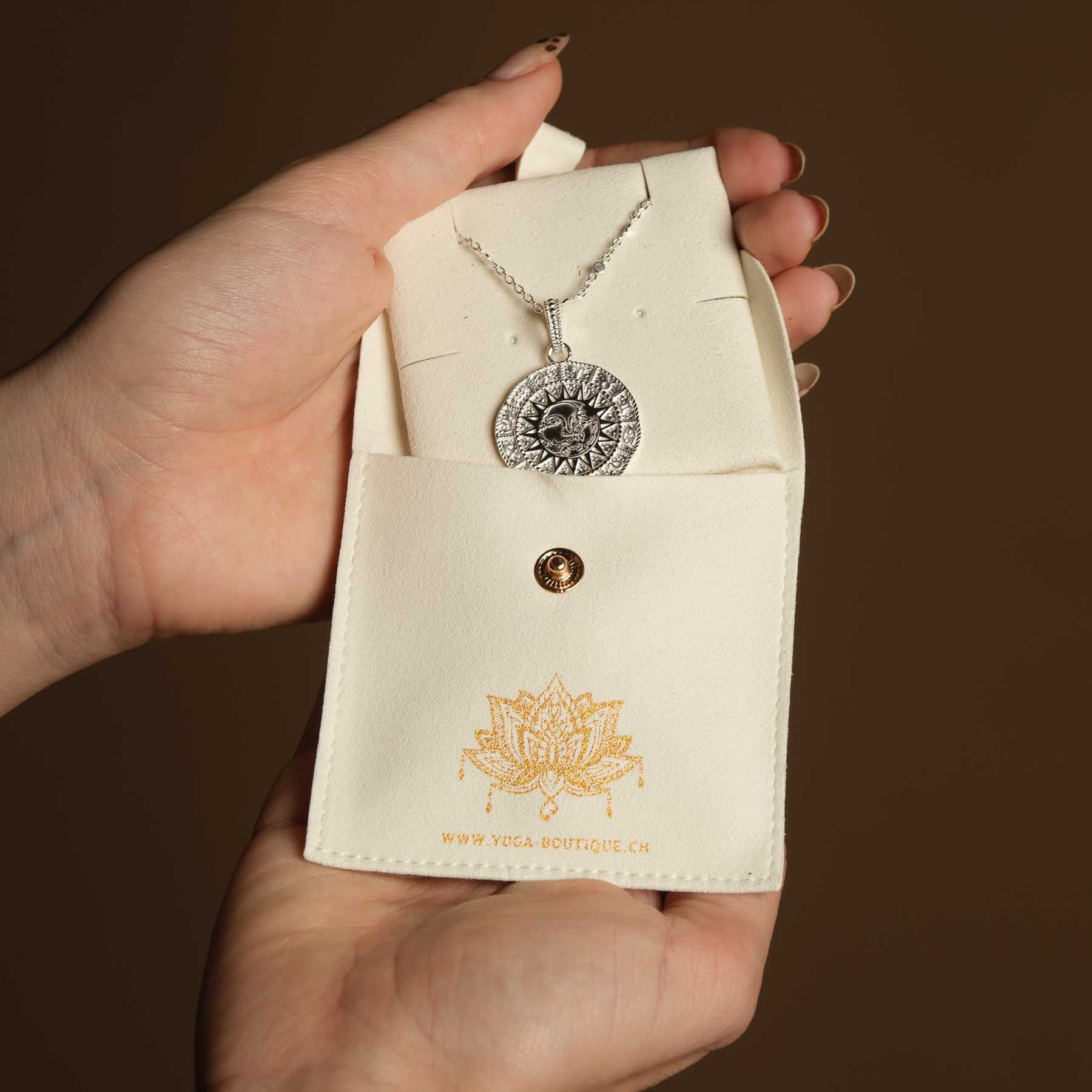 Halskette Astro mit den 12 Sternzeichen, Sonne und Mond silber