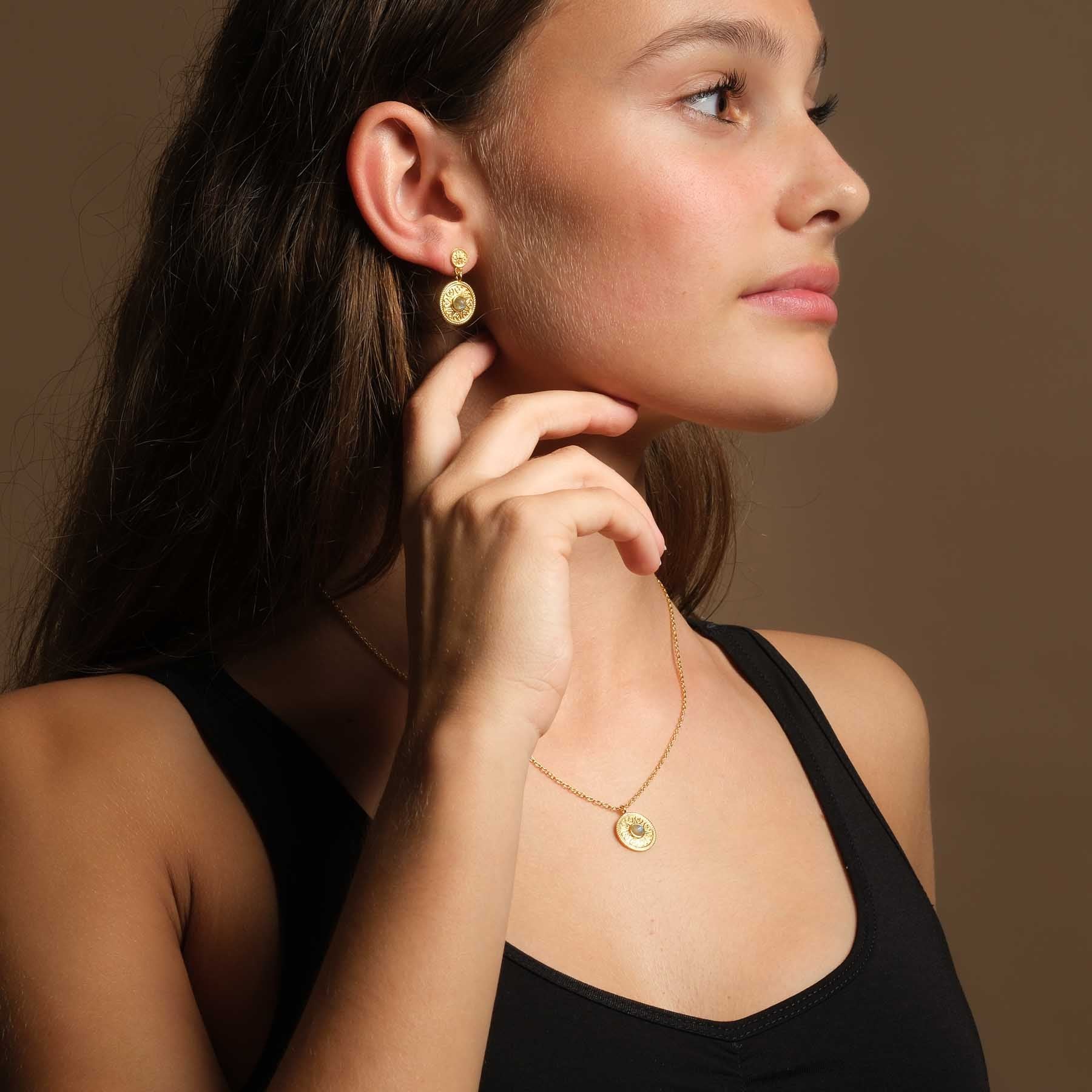 Ohrhänger Mandala Love mit Labradorit gold