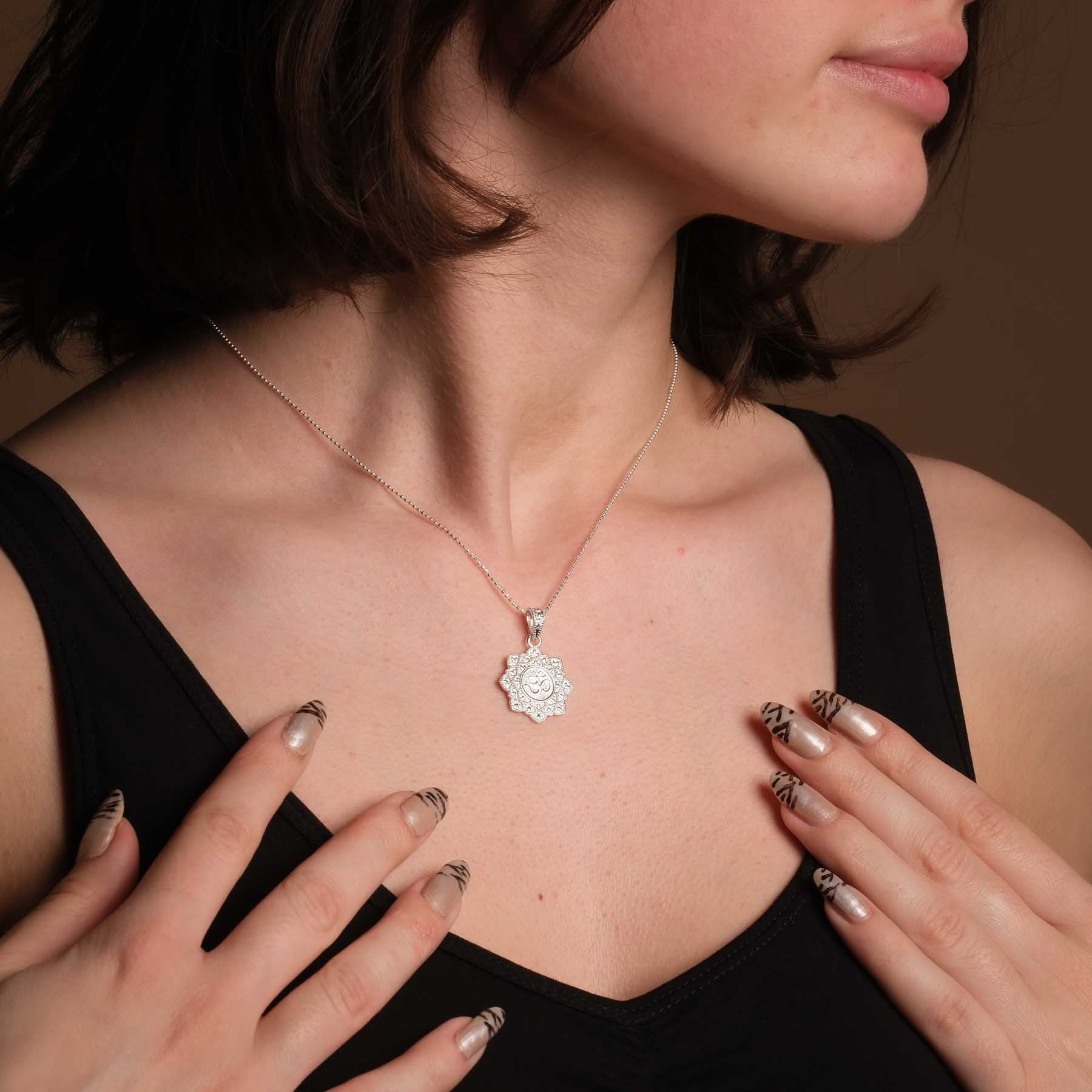 Collana Mandala OM in argento sterling 925 