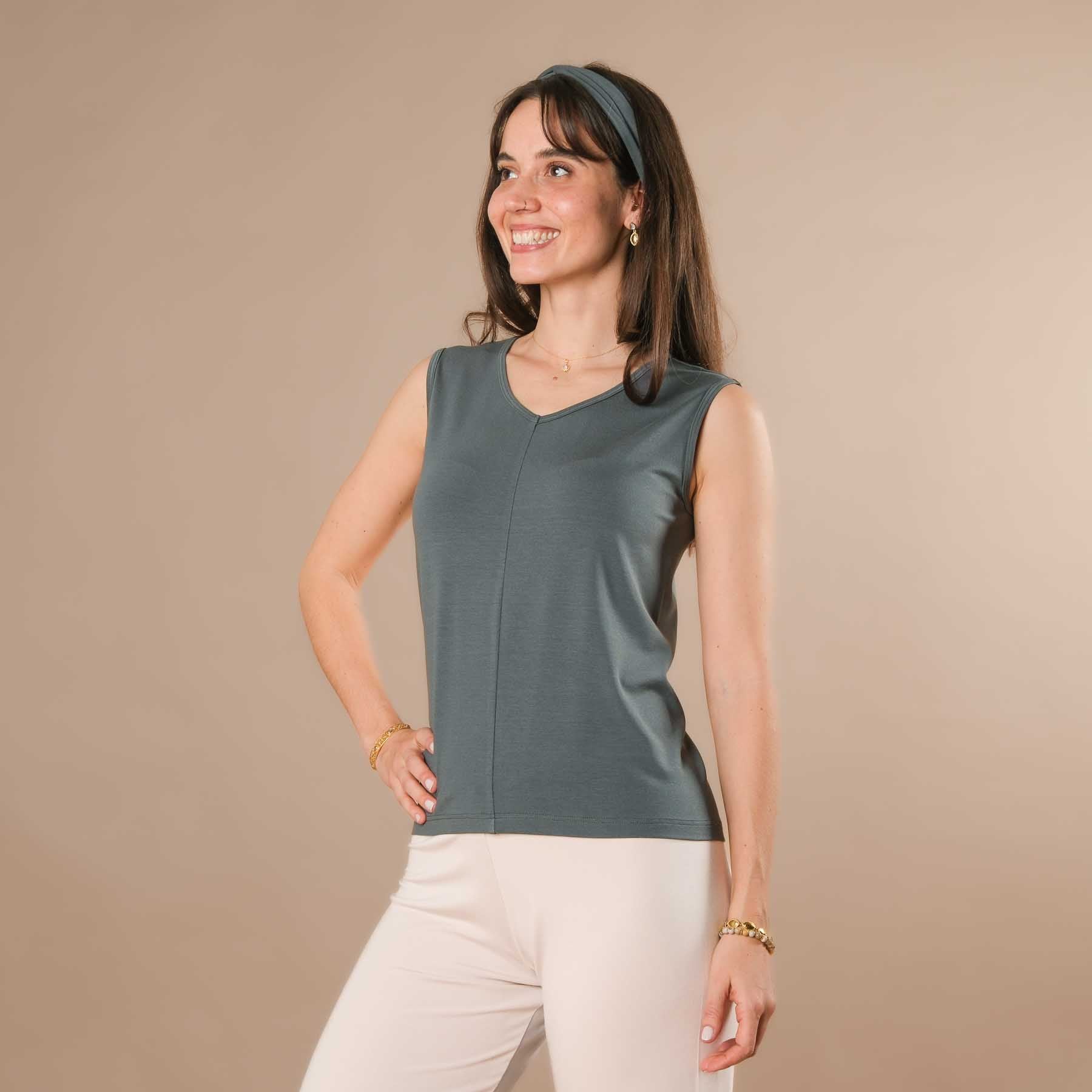 Canotta con scollo a V Classy Swiss made smeraldo