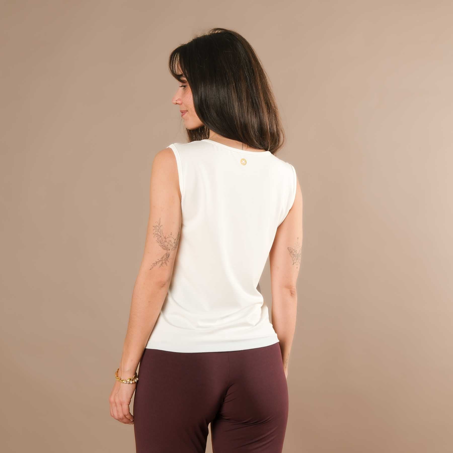 Canotta con scollo a V Classy, prodotta in Svizzera, bianca