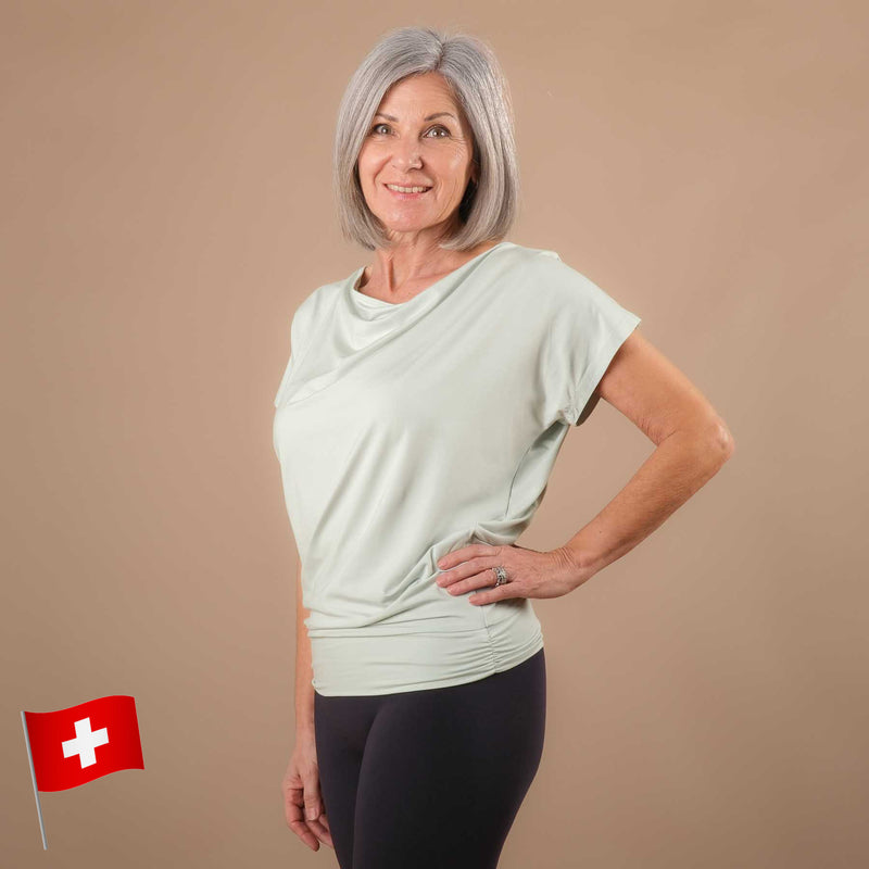 Yoga Wasserfall Shirt, super nachhaltig, in der Schweiz genäht, mint