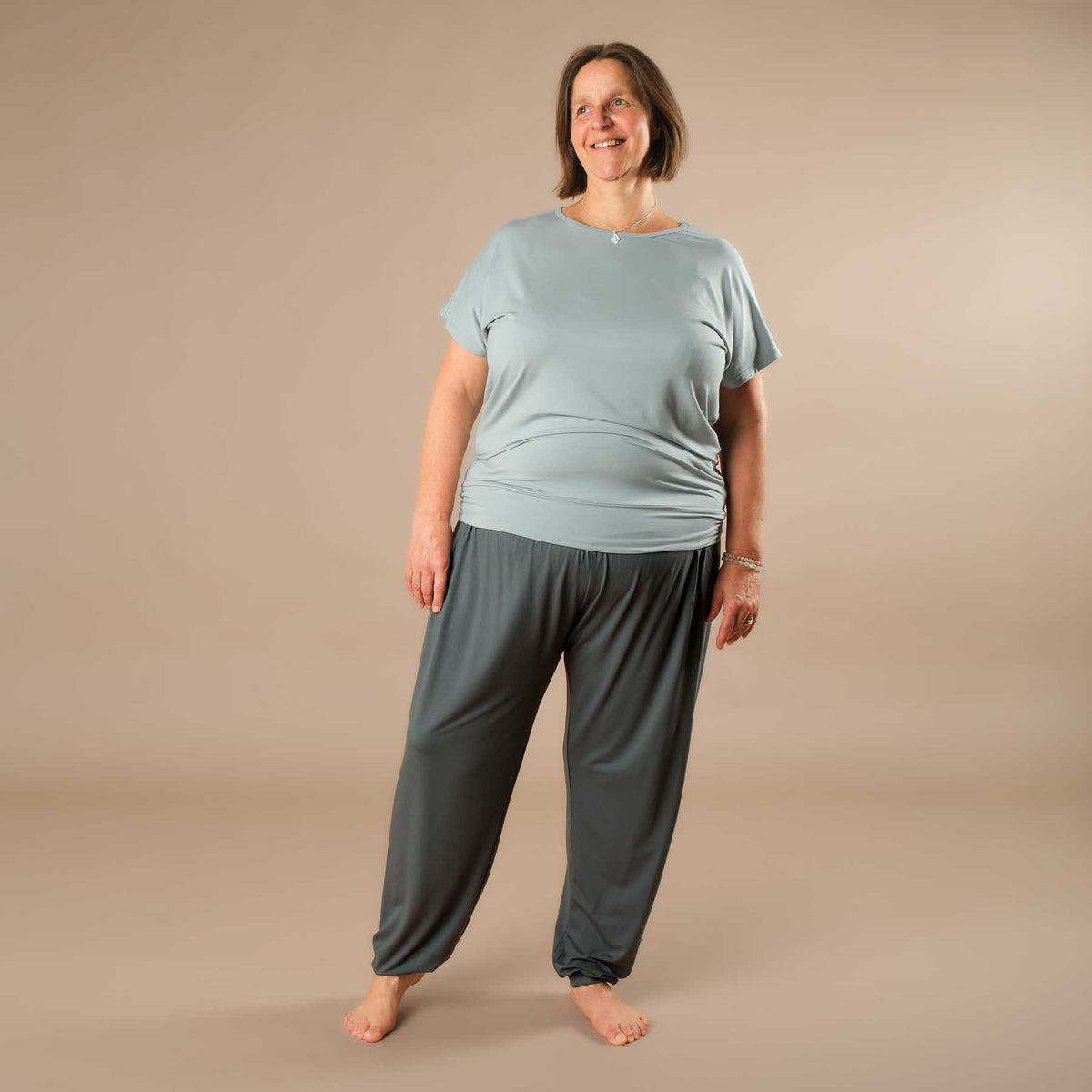 Yoga Shirt Comfy kurzarm nachhaltig in der Schweiz hergestellt green-water