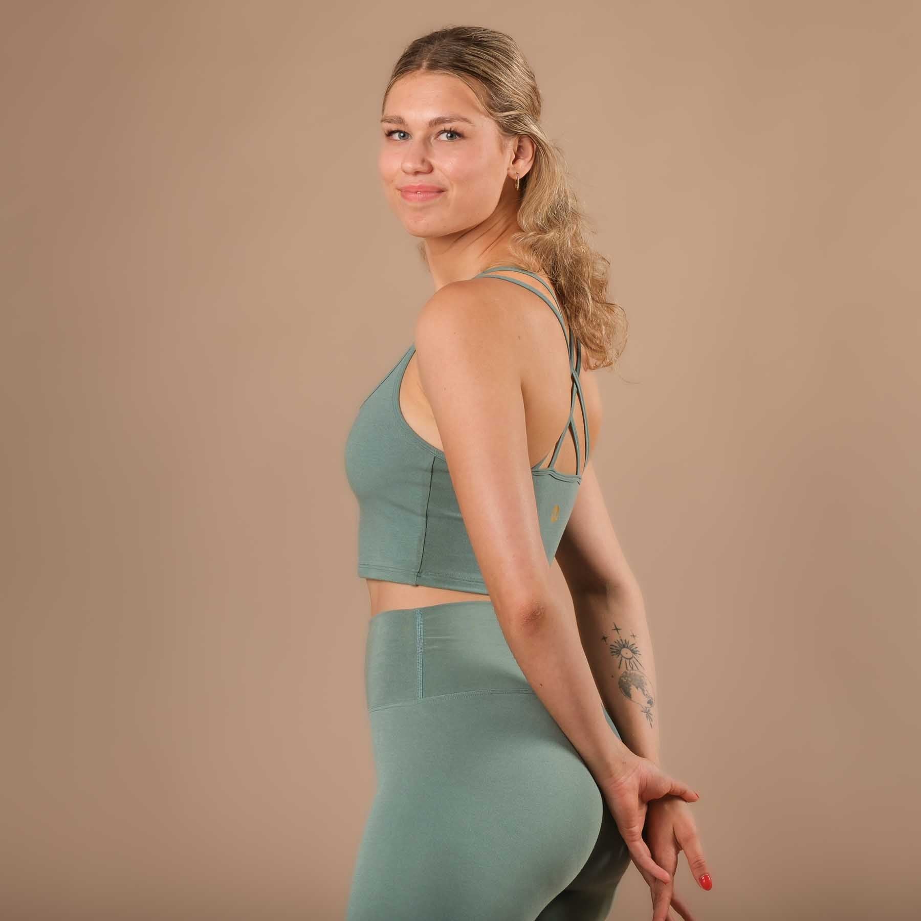 Yoga Kleider Crop Top Joy petrol aus nachhaltigem Stoff und in der Schweiz hergestellt