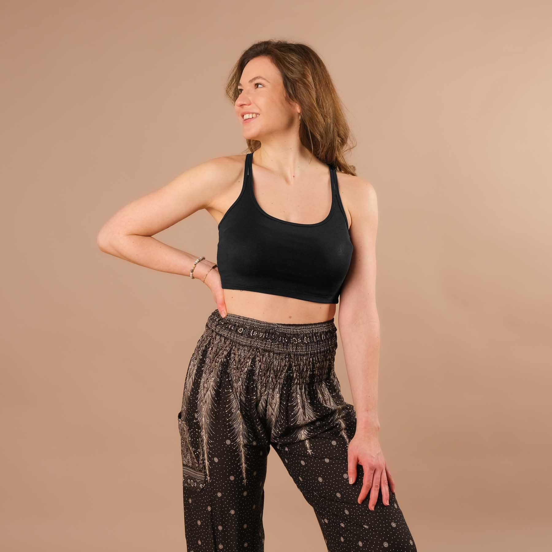 Yoga Kleider Crop Top Joy schwarz aus nachhaltigem Stoff und in der Schweiz hergestellt