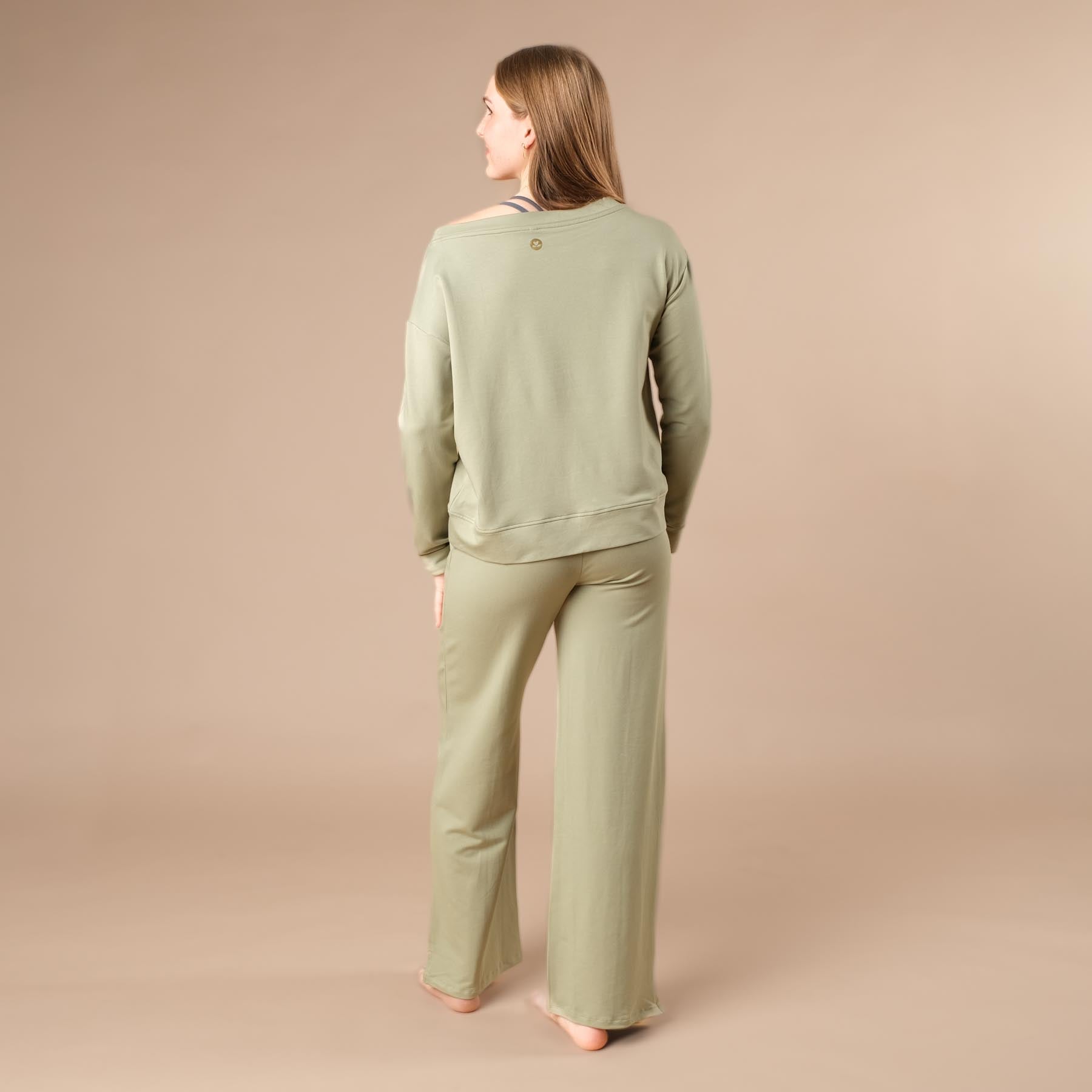 Pantaloni da jogging da donna larghi con bordino, verde giada