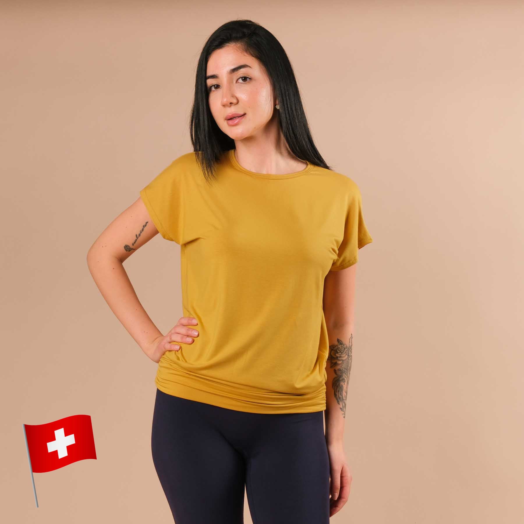 Yoga Shirt Comfy kurzarm nachhaltig in der Schweiz hergestellt curry