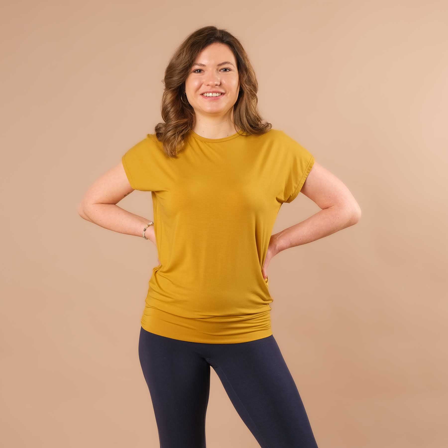 Yoga Shirt Comfy kurzarm nachhaltig in der Schweiz hergestellt curry