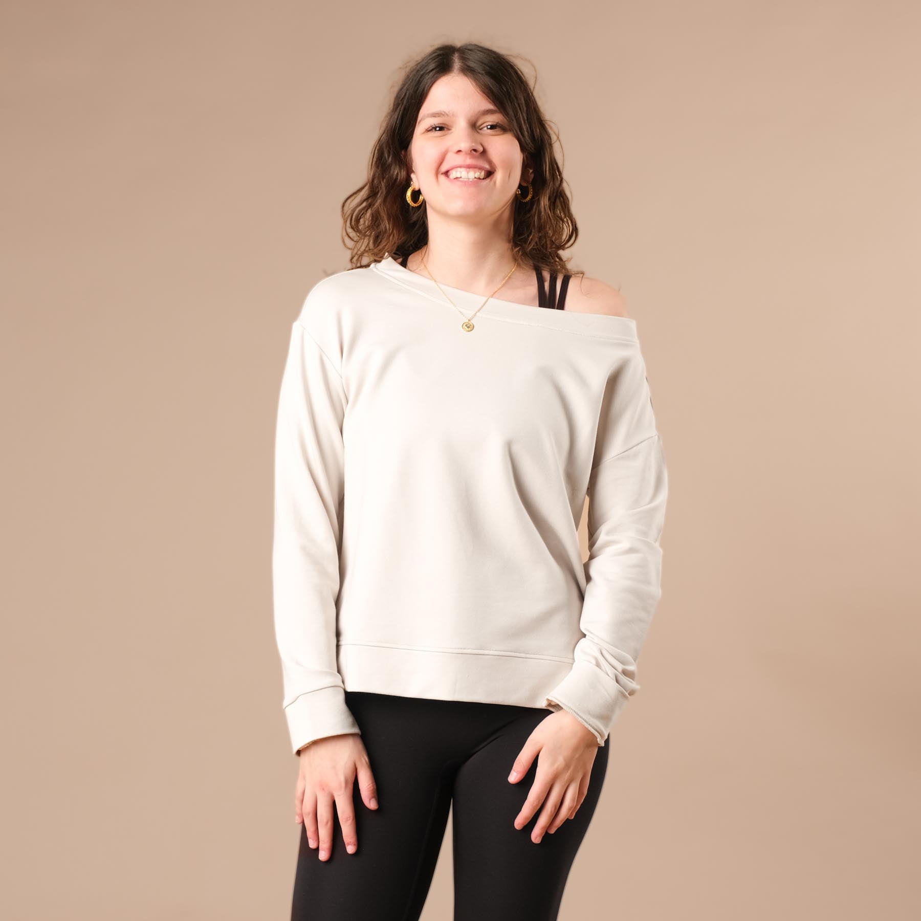 Offshoulder Sweater nachhaltig und bequem ecru