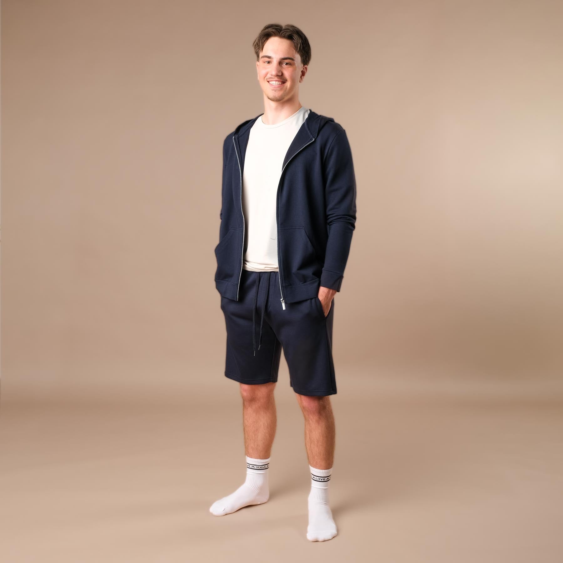 Felpa con cappuccio e zip unisex, realizzata in cotone e modal sostenibili, blu navy