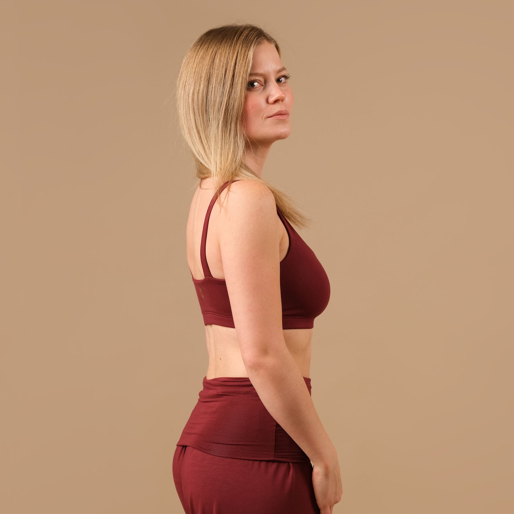 Yoga Bra Comfy bordeaux, nachhaltig, made in Switzerland