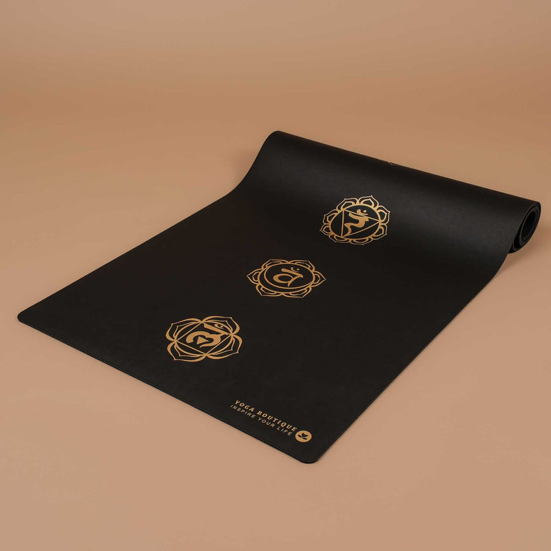Yogamatte SuperGrip 2.0 Chakras schwarz mit gold Print gerollt
